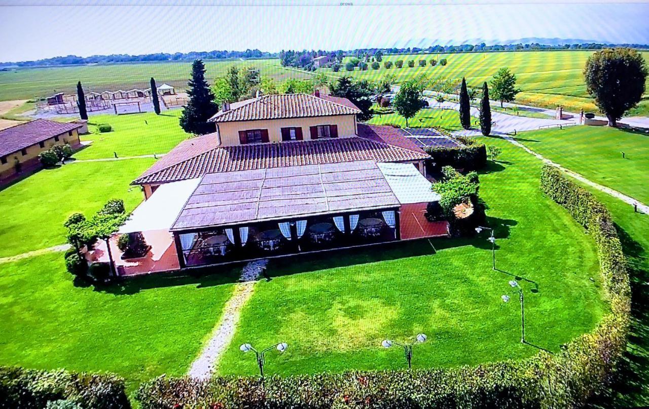 Agriturismo Giuncola & Granaiolo Rispescia Exteriör bild